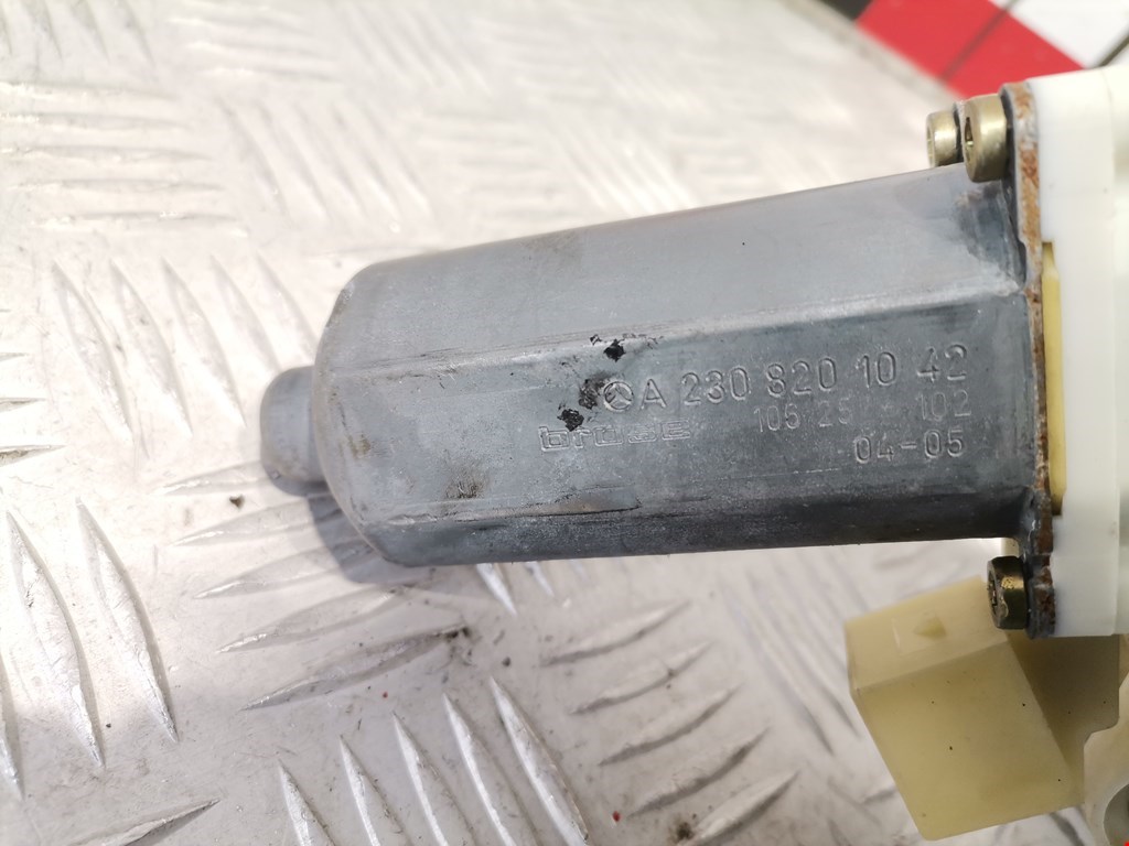 Стеклоподъемник передний левый MERCEDES-BENZ CLK-Class W209 2002-2009