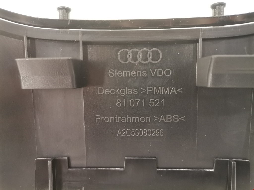 Панель приборов (щиток) AUDI A3 8P 2003-2013