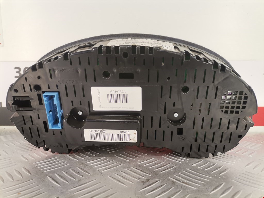 Панель приборов (щиток) AUDI A3 8P 2003-2013