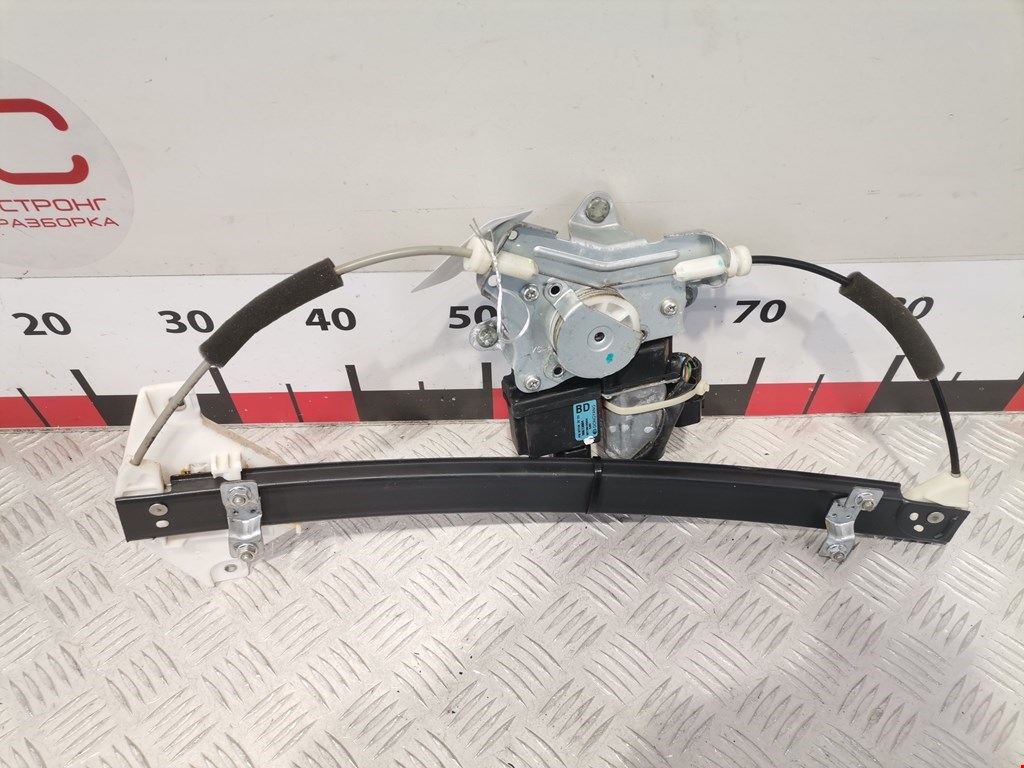 Стеклоподъемник передний правый CHEVROLET Captiva 2006-2010