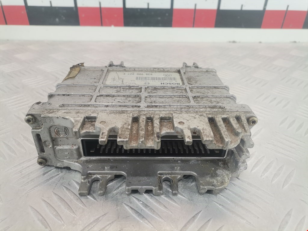 Блок управления двигателя (ЭБУ) VOLKSWAGEN Lupo 1999-2005