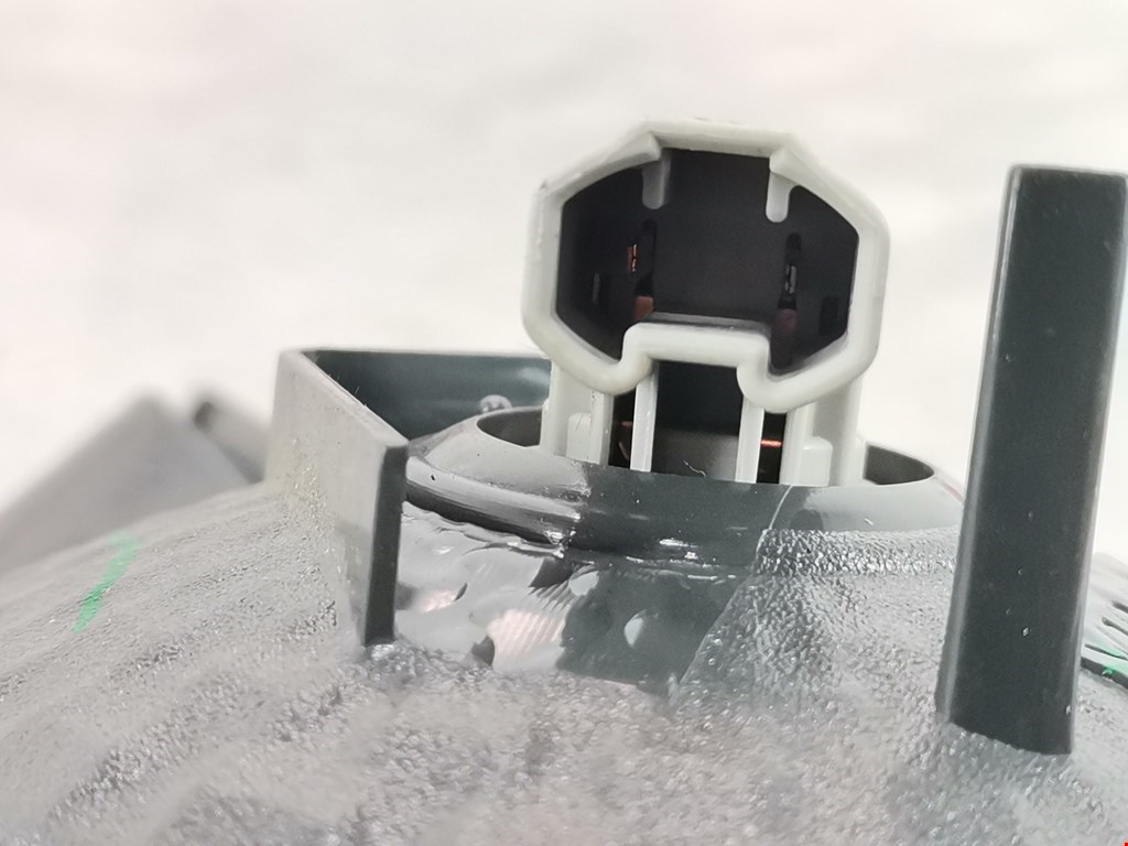 Фонарь задний внутренний левый MAZDA Mazda 6 GG 2000-2007