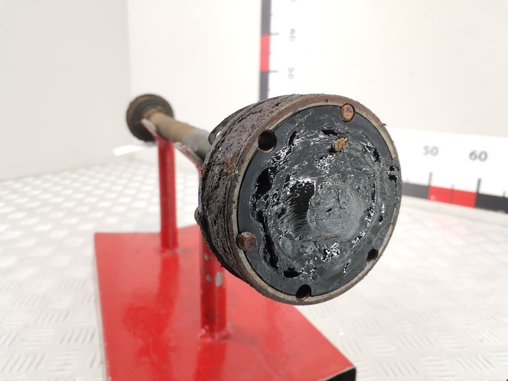 Полуось (привод, приводной вал) задняя правая SKODA Octavia A5 1Z- 2004-2013