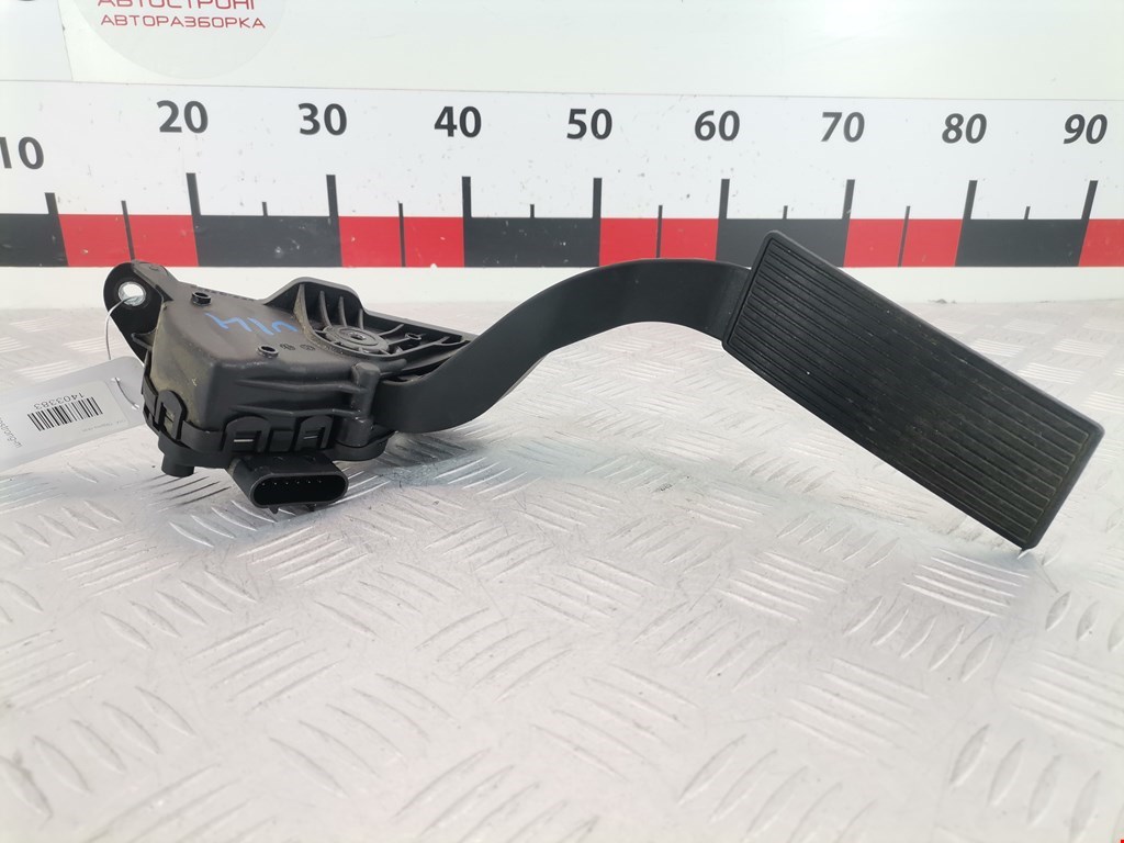 Педаль газа CHEVROLET Tahoe III 2006-2014