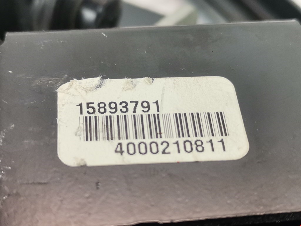 Замок багажника (крышки двери) CHEVROLET Tahoe III 2006-2014