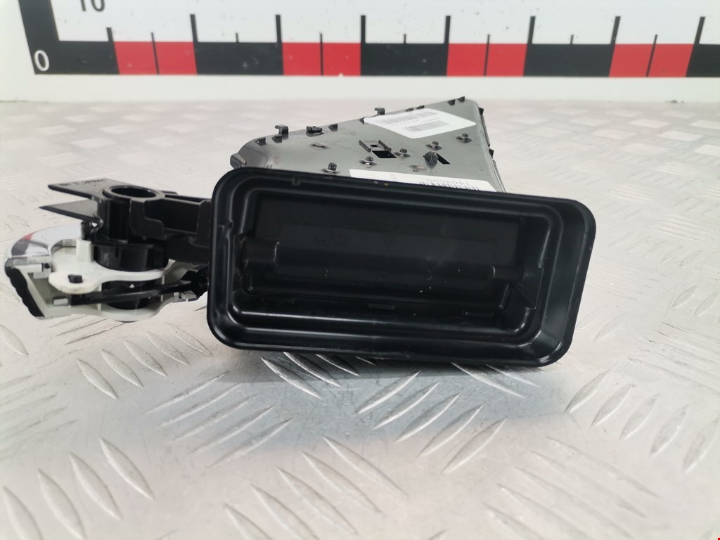 Дефлектор воздушный FORD Escape 2012-2015