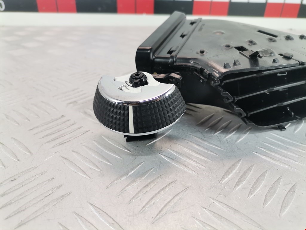 Дефлектор воздушный FORD Escape 2012-2015