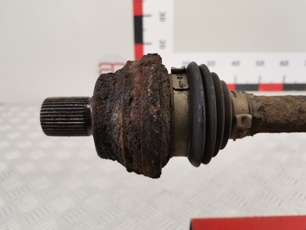 Полуось (привод, приводной вал) задняя левая SKODA Octavia A5 1Z- 2004-2013