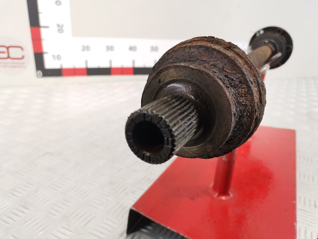 Полуось (привод, приводной вал) задняя левая SKODA Octavia A5 1Z- 2004-2013