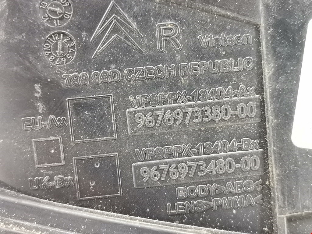 Фонарь задний правый CITROEN DS3 2009-2015