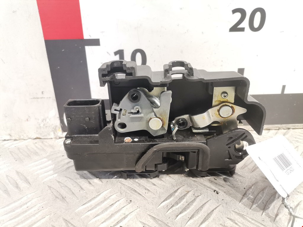 Замок двери передней левой OPEL Antara 2006-2015