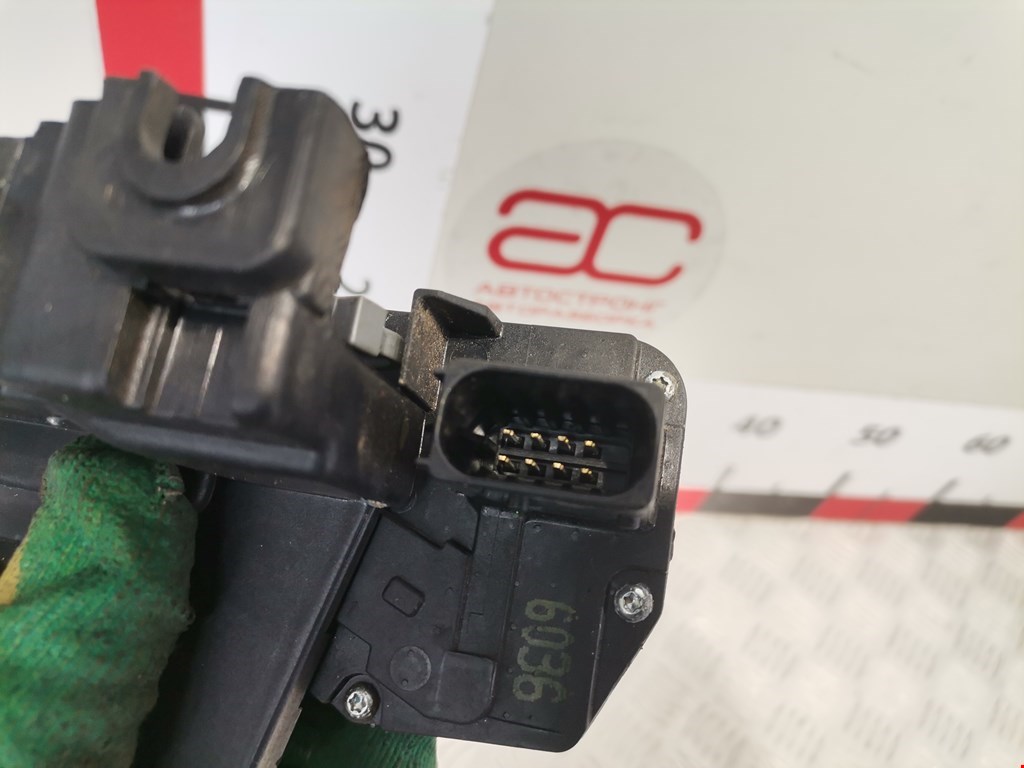 Замок двери передней левой OPEL Antara 2006-2015