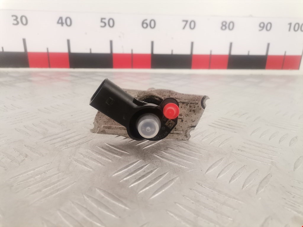 Форсунка дизельная электрическая VOLKSWAGEN Passat B6 2005-2011