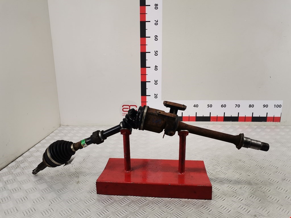 Полуось (привод, приводной вал) передняя правая TOYOTA Venza 2009-2017