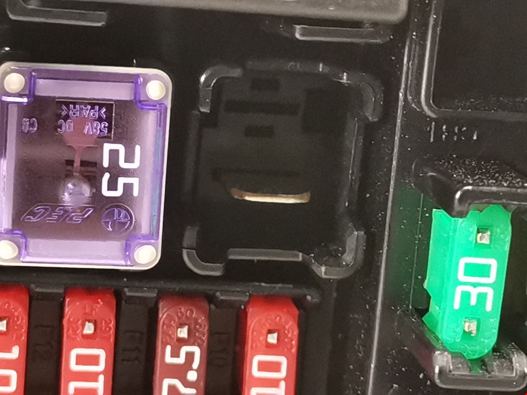 Датчик уровня в бачок омывателя CHEVROLET Trax (Tracker) Trax Tracker 2013-2022