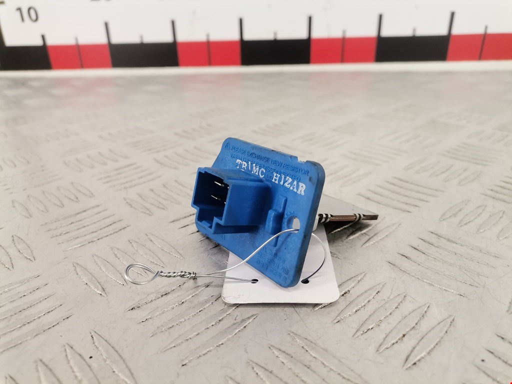 Резистор отопителя (сопротивление печки) KIA Picanto 2011-2017