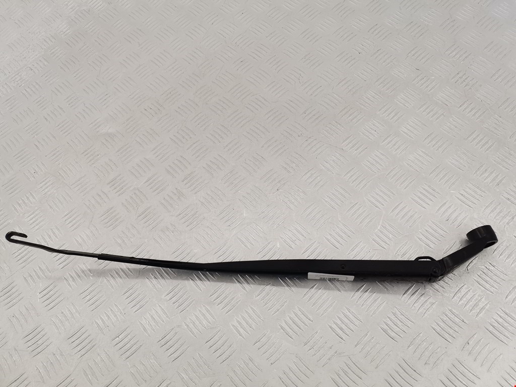 Поводок дворников передний левый/ правый TOYOTA Venza 2009-2017