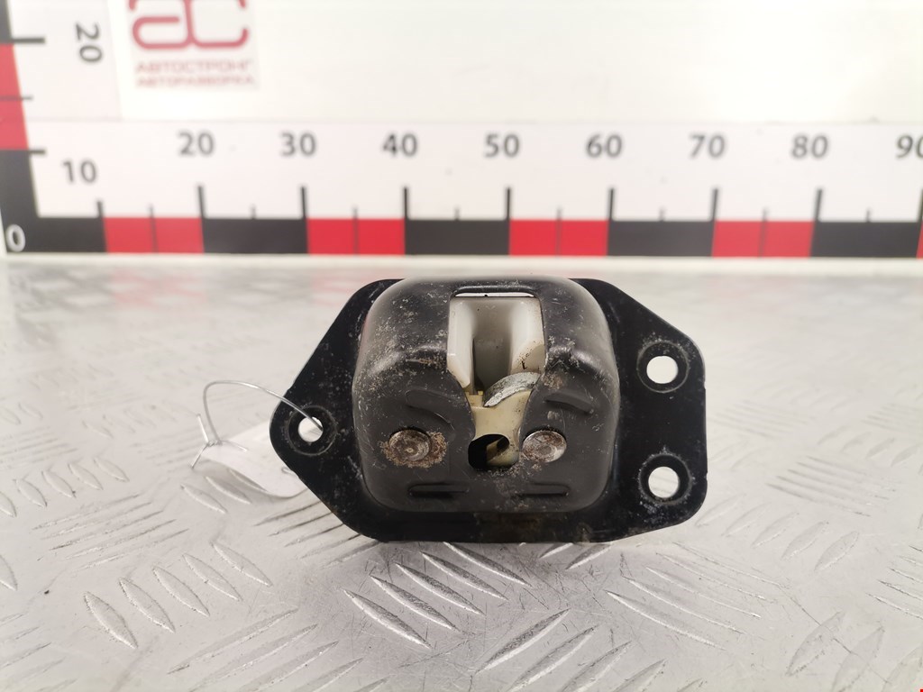 Замок крышки багажника Nissan Note (E11) (2005-2013)