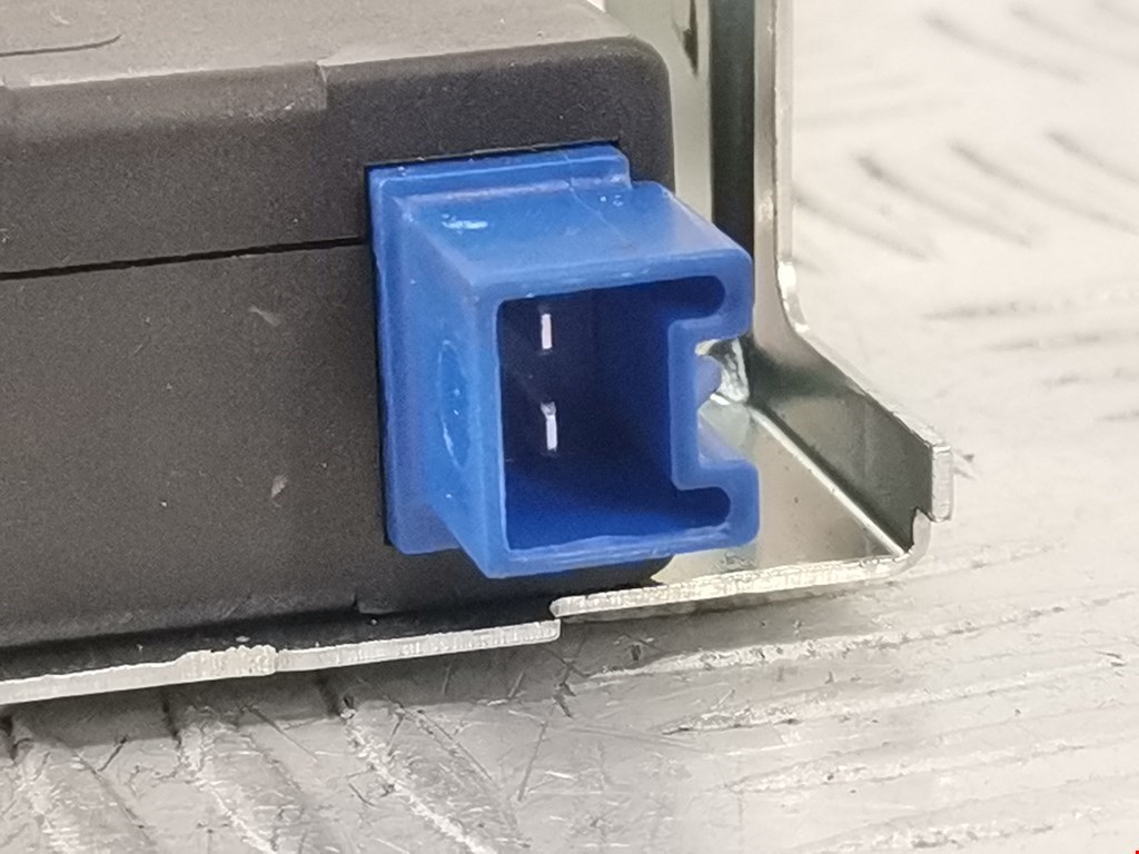 Замок багажника (крышки двери) OPEL Omega B 1994-2004