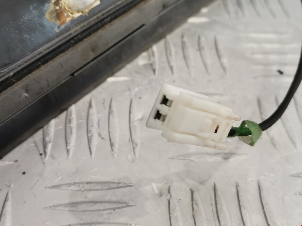 Стекло кузовное глухое правое OPEL Antara 2006-2015