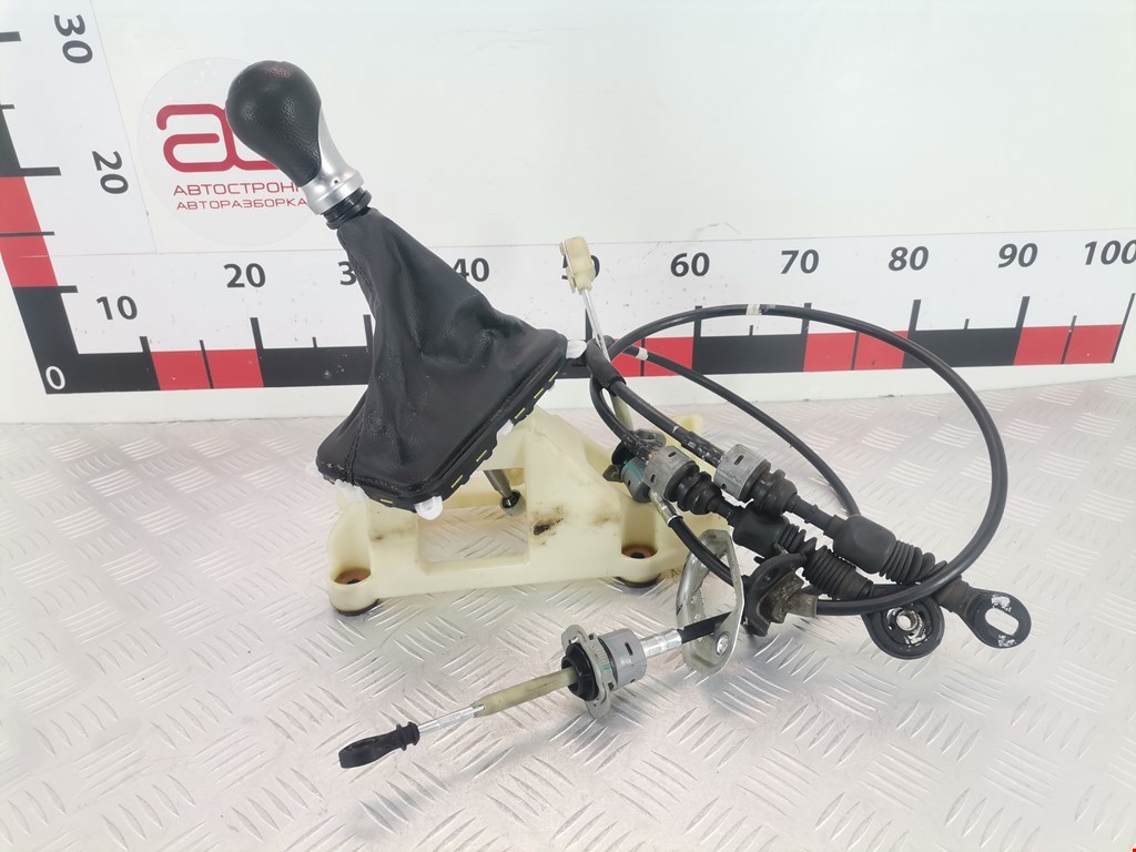 Кулиса (селектор) АКПП/МКПП в салоне KIA Picanto 2011-2017