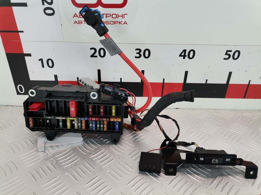 Датчик уровня в бачок омывателя BMW 7er 7 серия E65/E66 2001-2008