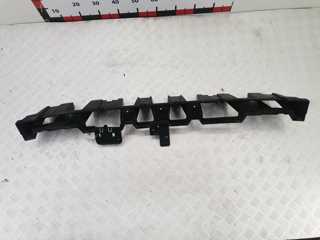 Кронштейн заднего бампера центральный FORD Escape 2012-2015