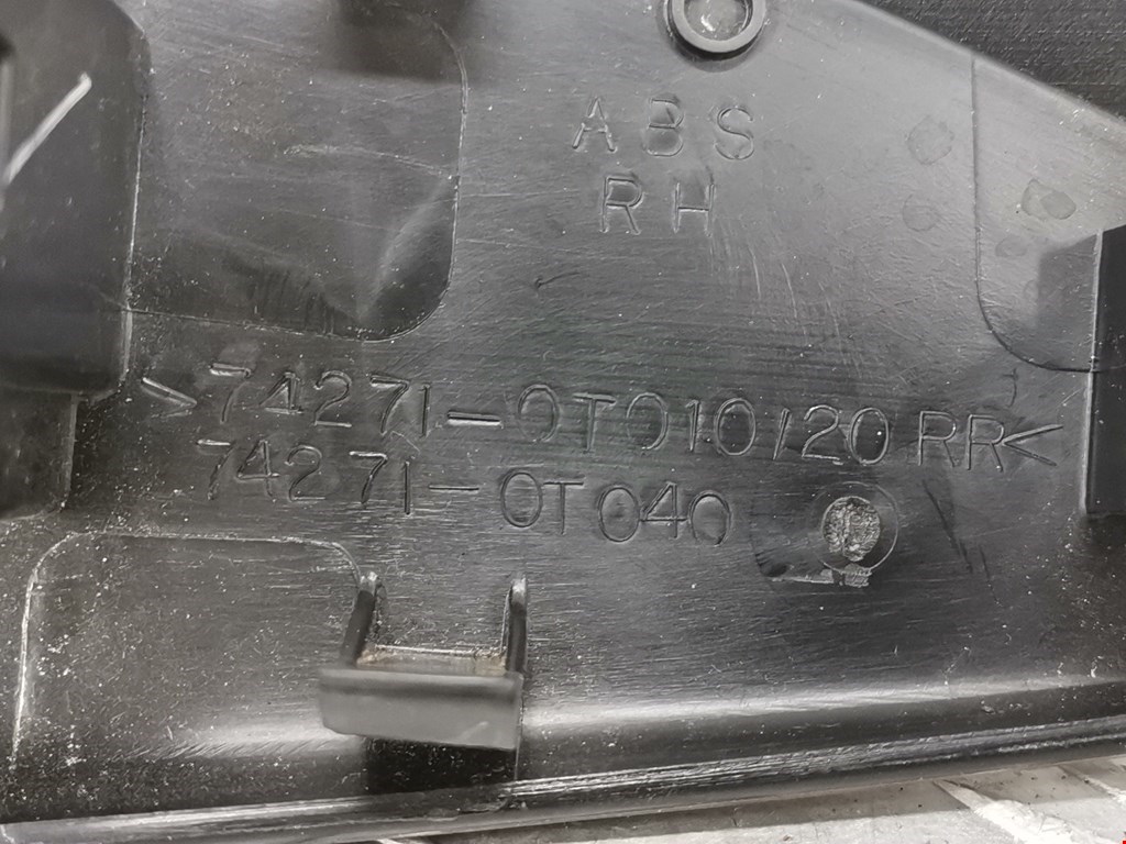 Кнопка стеклоподъемника TOYOTA Venza 2009-2017