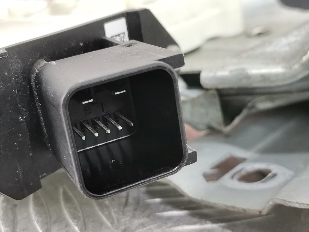 Стеклоподъемник передний правый FORD Explorer 2011-2019