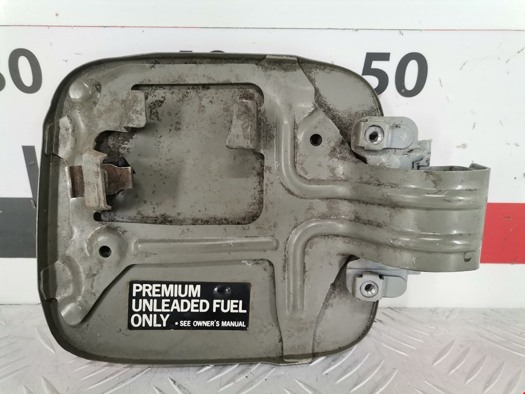 Лючок бензобака LEXUS LX 470 1998-2007