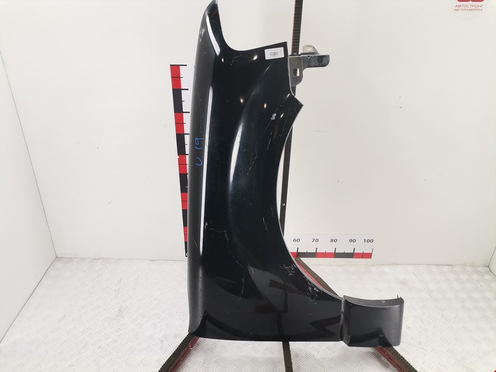 Крыло переднее правое FORD Expedition 2002-2006