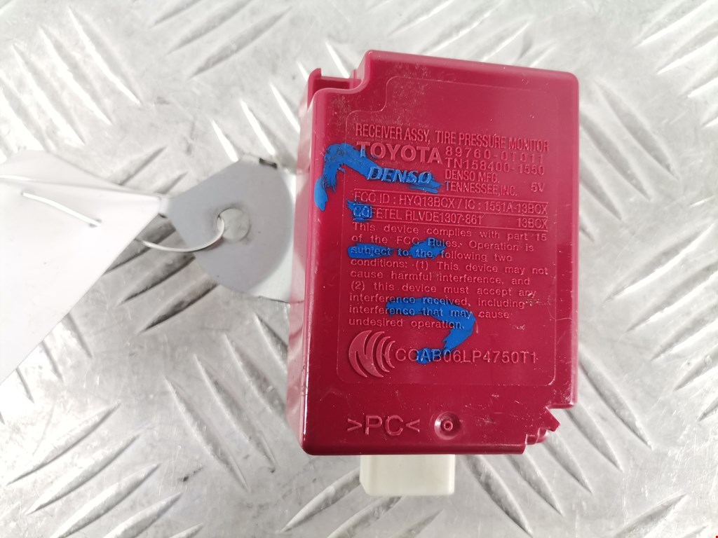 Блок контроля давления в шинах (RDC) Toyota Venza 1 (2008-2017)