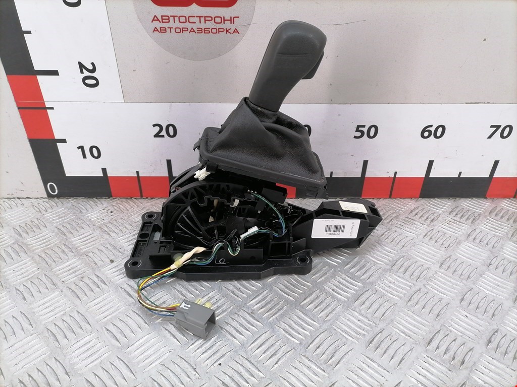 Кулиса (селектор) АКПП/МКПП в салоне FORD Explorer 2011-2019