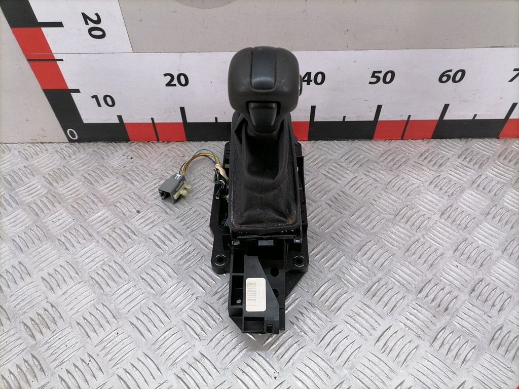 Кулиса (селектор) АКПП/МКПП в салоне FORD Explorer 2011-2019