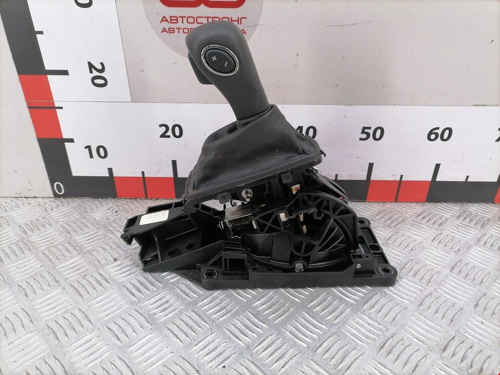 Кулиса (селектор) АКПП/МКПП в салоне FORD Explorer 2011-2019