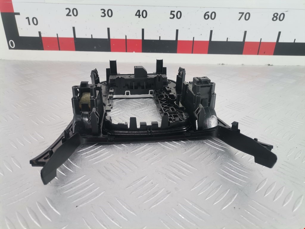 Кнопка антипробуксовочной системы AUDI A4 B8 2007-2015