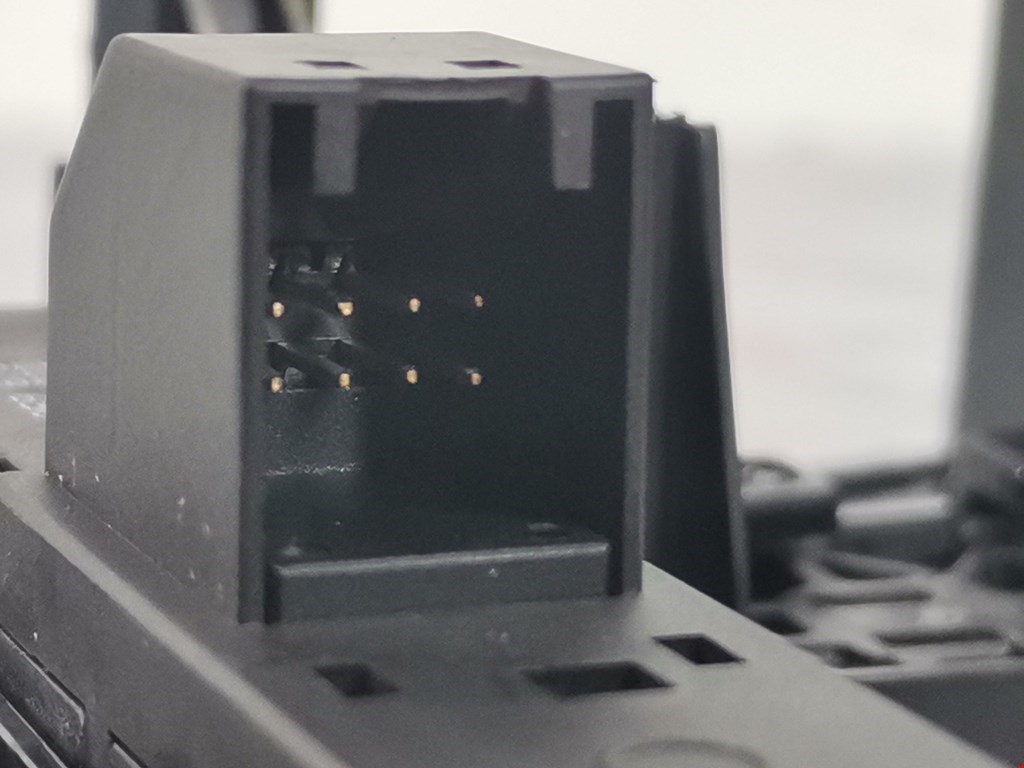 Кнопка антипробуксовочной системы AUDI A4 B8 2007-2015