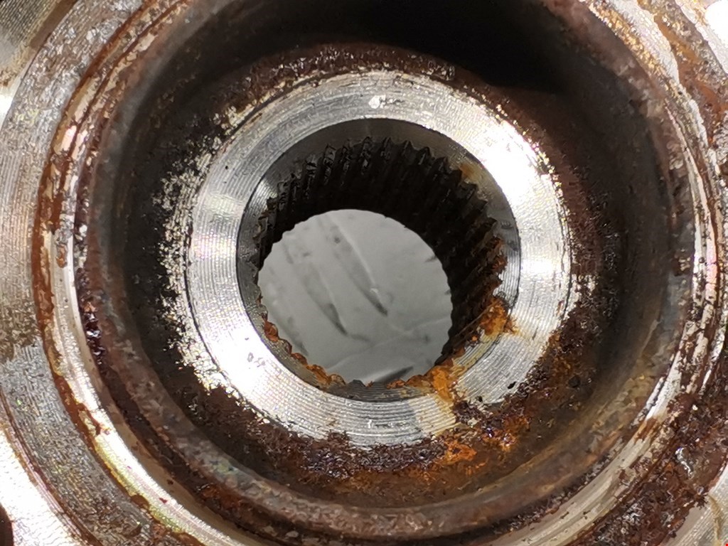 Ступица передняя левая FORD Explorer 2011-2019