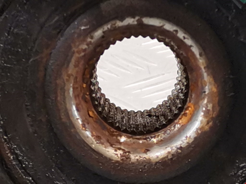 Ступица передняя левая FORD Explorer 2011-2019