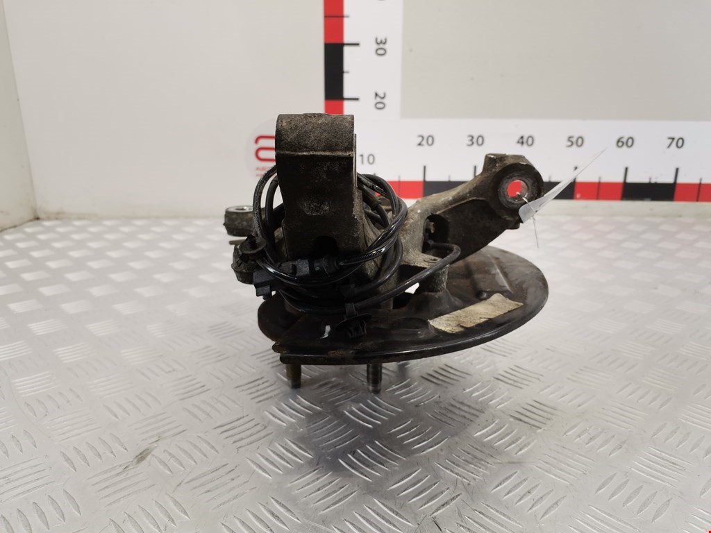 Ступица передняя левая FORD Explorer 2011-2019