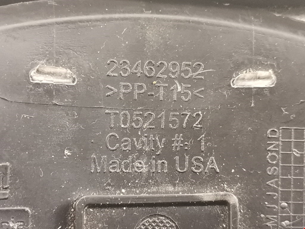 Кожух рулевой колонки CHEVROLET Equinox 2017-н.в.