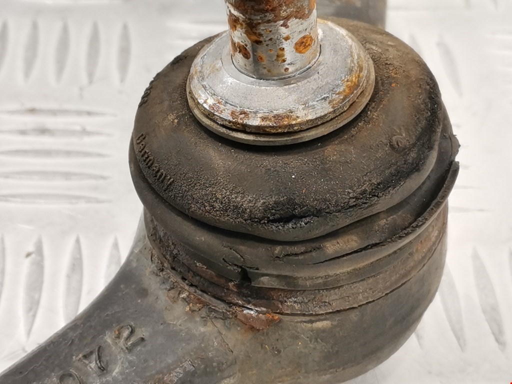 Рычаг передний правый LEXUS LX 470 1998-2007