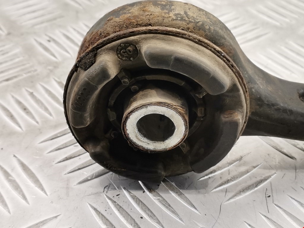 Рычаг передний правый LEXUS LX 470 1998-2007