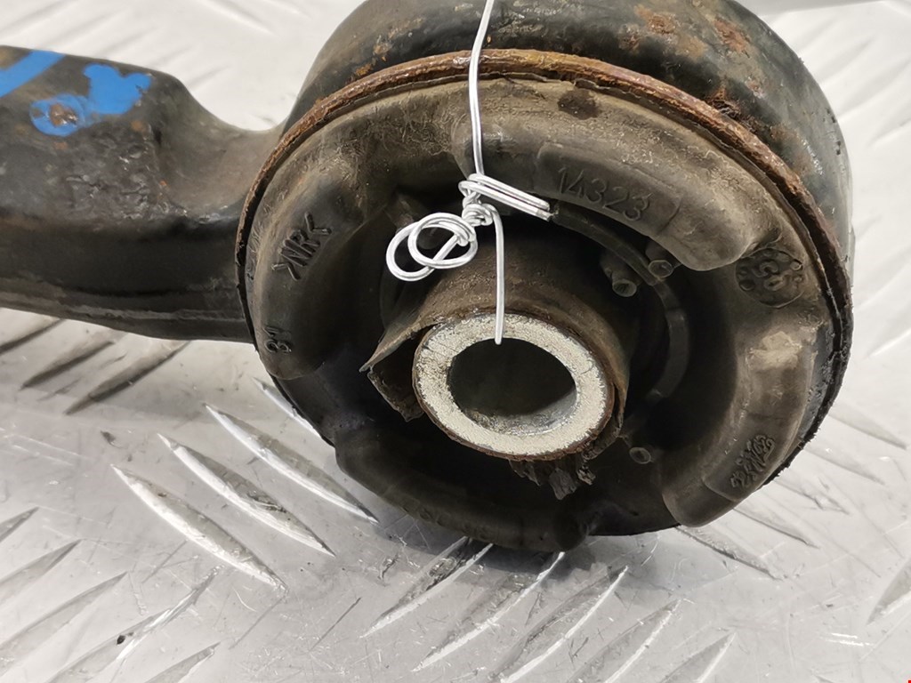 Рычаг передний правый LEXUS LX 470 1998-2007