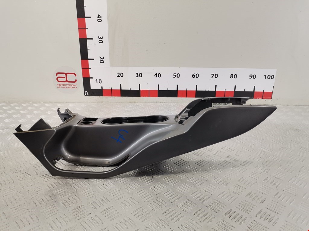 Консоль FORD Escape 2012-2015