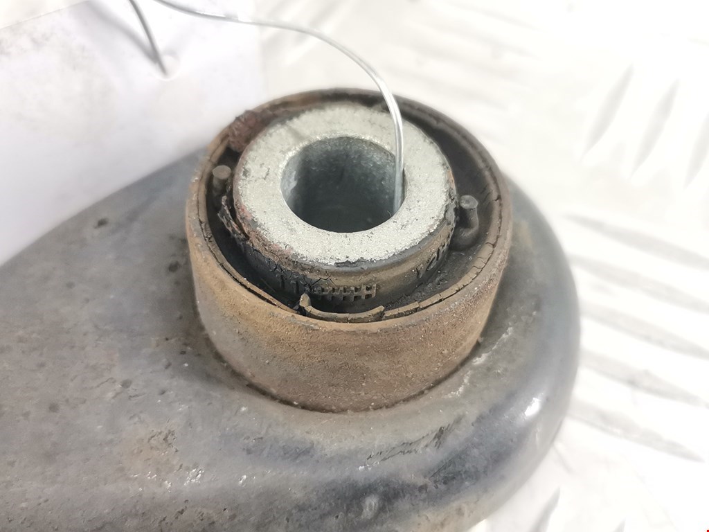 Рычаг задний правый FORD Escape 2012-2015