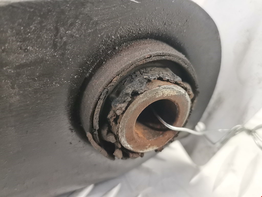 Рычаг задний правый FORD Escape 2012-2015