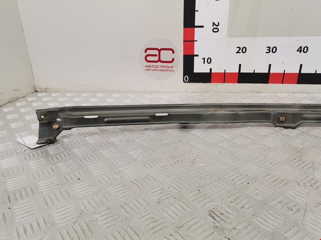 Молдинг лобового стекла LEXUS LX 470 1998-2007