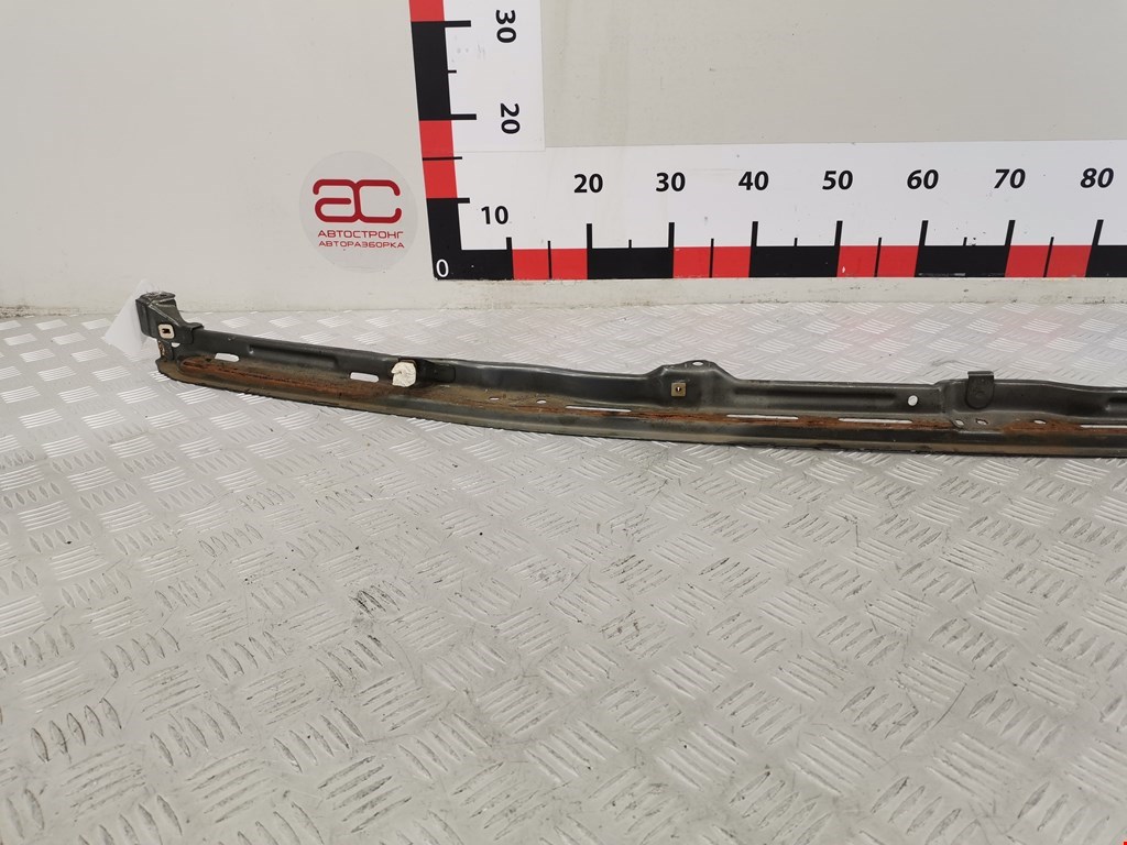 Молдинг лобового стекла LEXUS LX 470 1998-2007