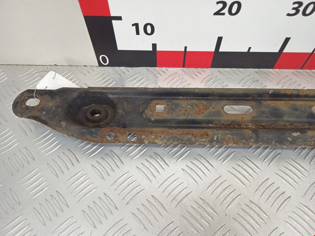 Балка подрадиаторная PEUGEOT 5008 2009-2016